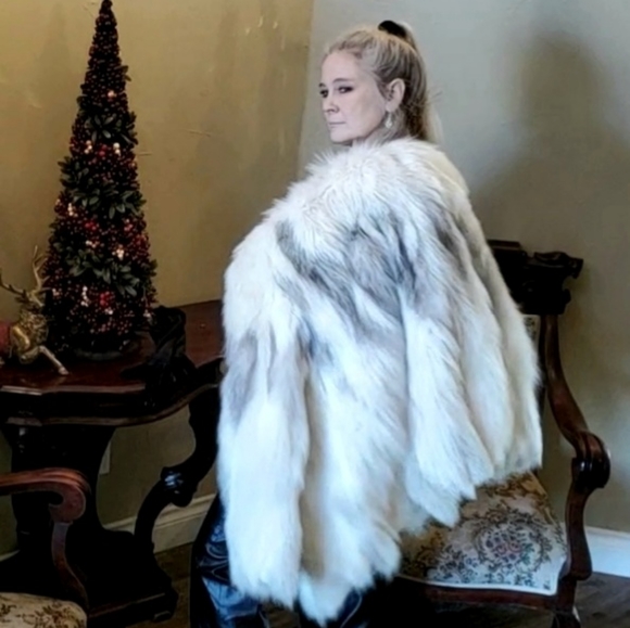 Exquisite Marble Fox Fur Coat sz Med/Lg - Picture 5 of 17
